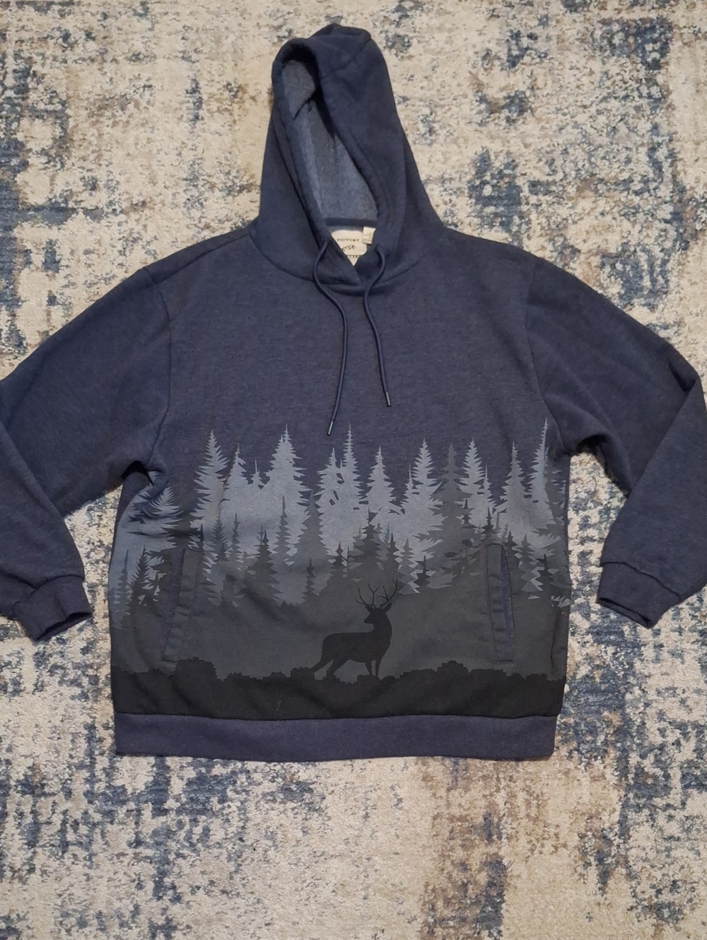 Victory Outfitters Men's Cracker Barrel Wilderness Stag Sherpa Lined Hoodie Blue